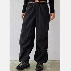 Urban Outfitters - Iets Frans Black Baggy Parachute Pants